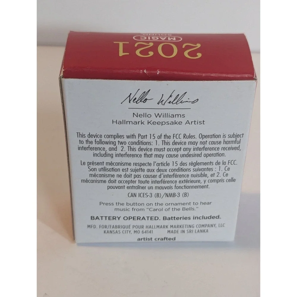 Hallmark 2021 JUNIOR JUKEBOX Mini Ornament Record Player Magic Sound Gift